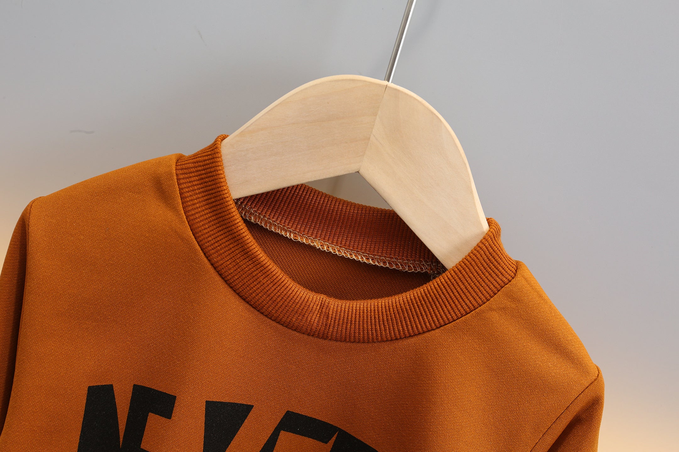 Boys Printed Long Sleeves Sweatshirt With Pyjamas