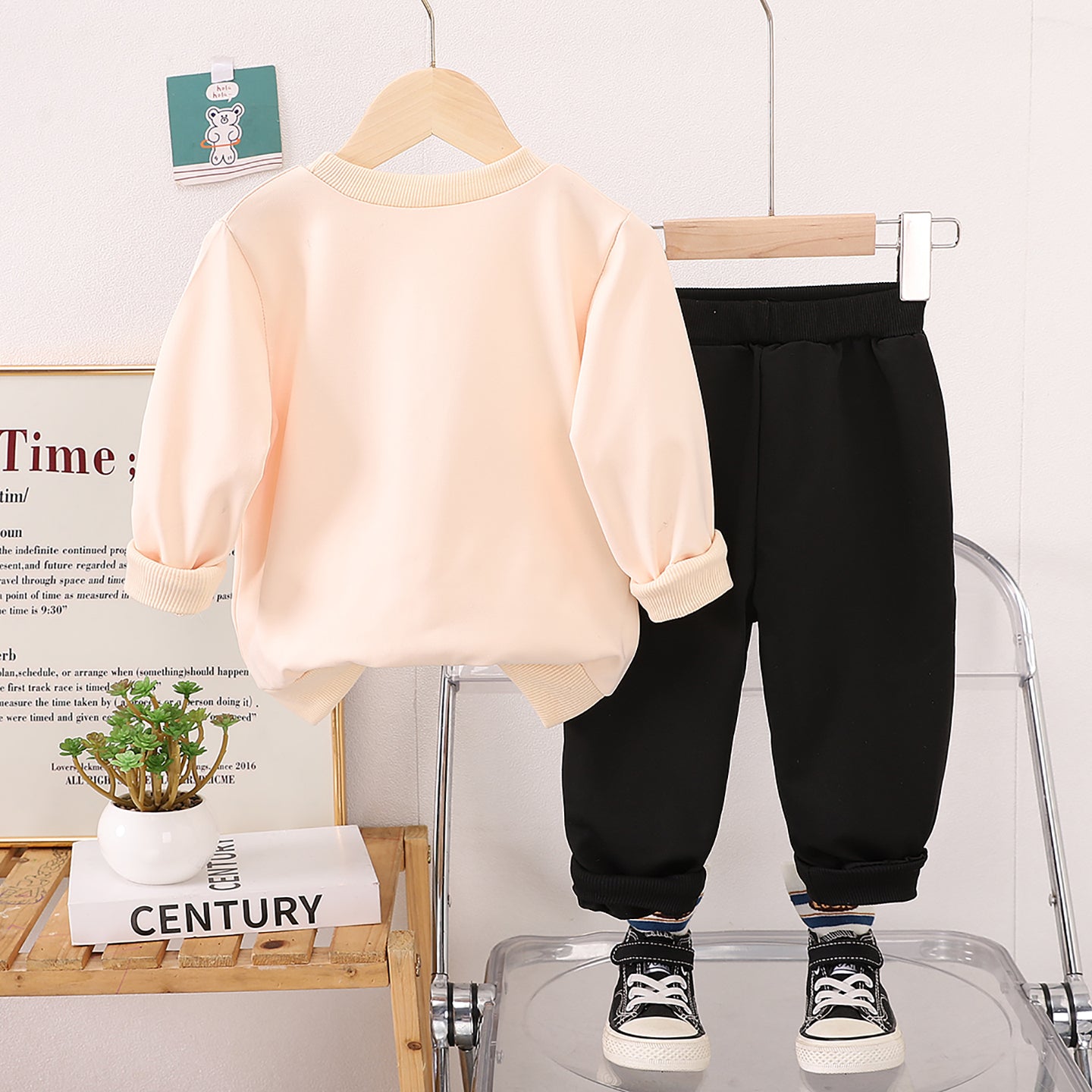 Girls Printed Sweatshirt With Trouser