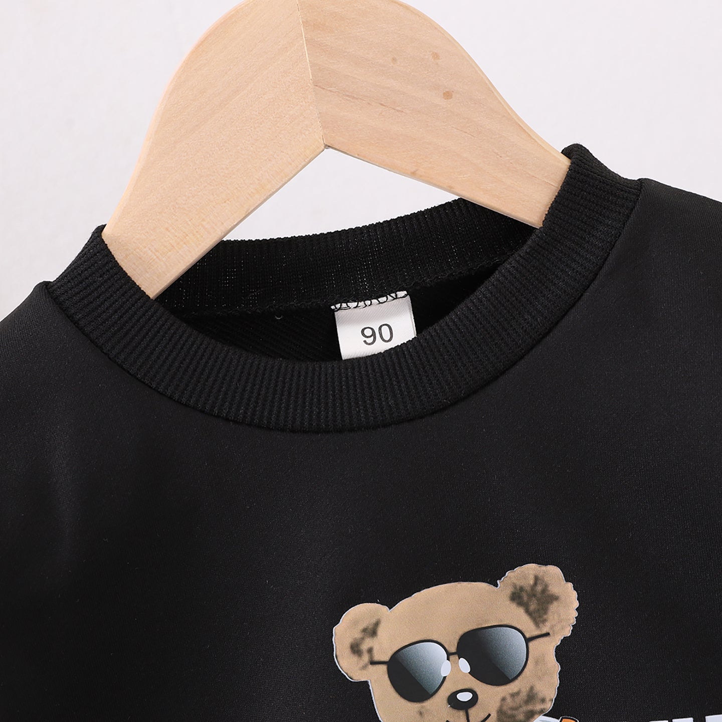 Boys Printed Round Neck Long Sleeves Sweatshirt With Jogger