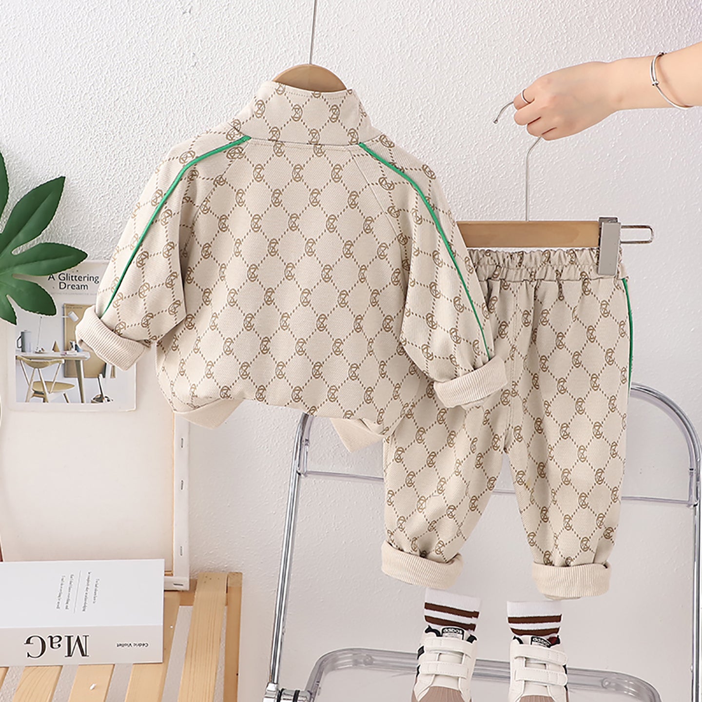 Kids Beige Printed Pure Cotton Sweatshirt & Pyjamas