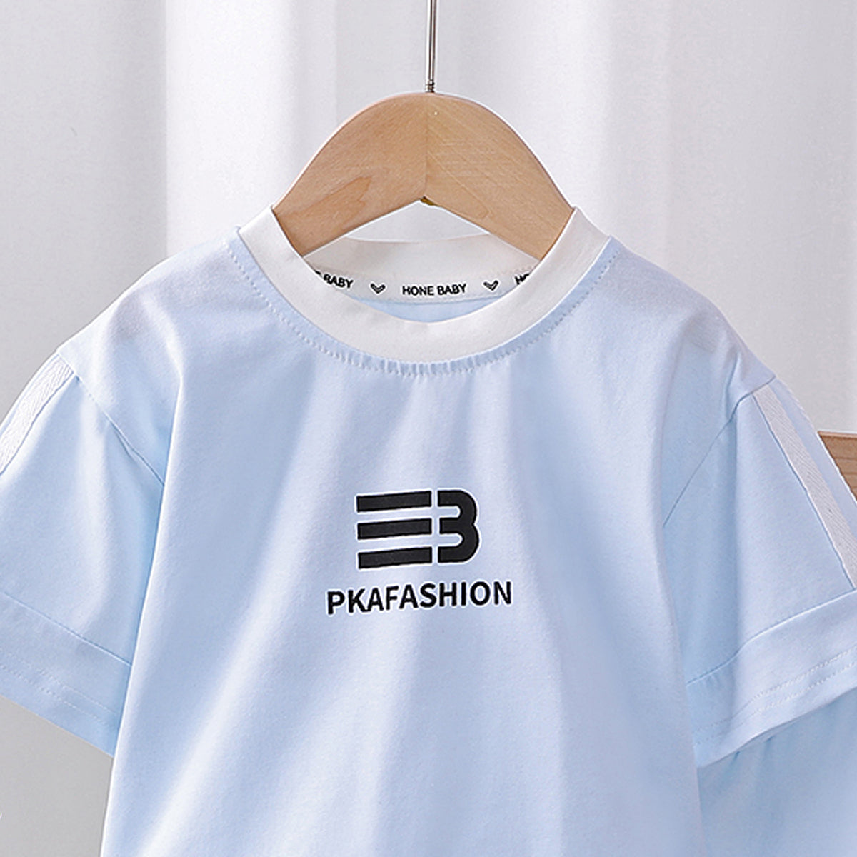 Boys Printed Round Neck Short Sleeves T-shirt With Shorts