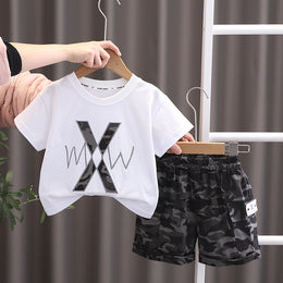 Boys Printed Short Sleeves T-shirt With Shorts