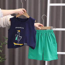 Boys Printed Round Neck T-shirt with Shorts