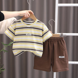 Boys Striped Round Neck T-shirt With Shorts