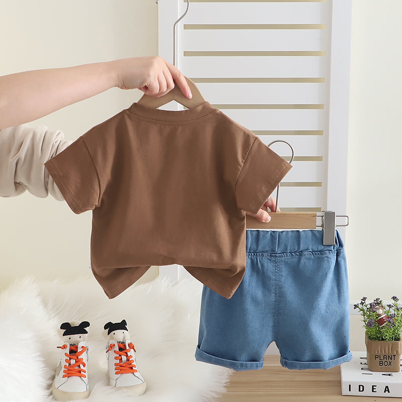 Boys Printed Round Neck T-shirt With Shorts