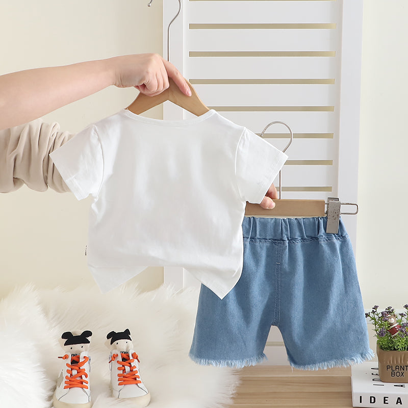 Boys Printed T-shirt with Shorts