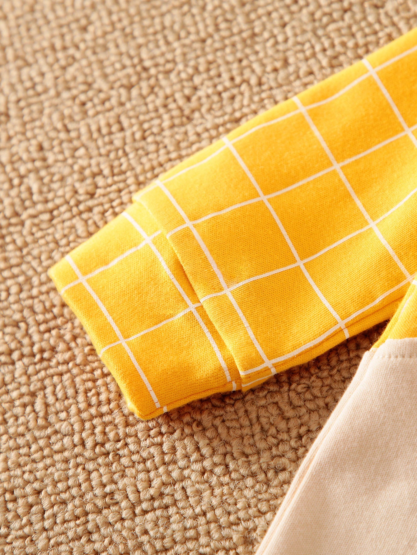 Infants Kids Yellow & Beige Checked Cotton Rompers