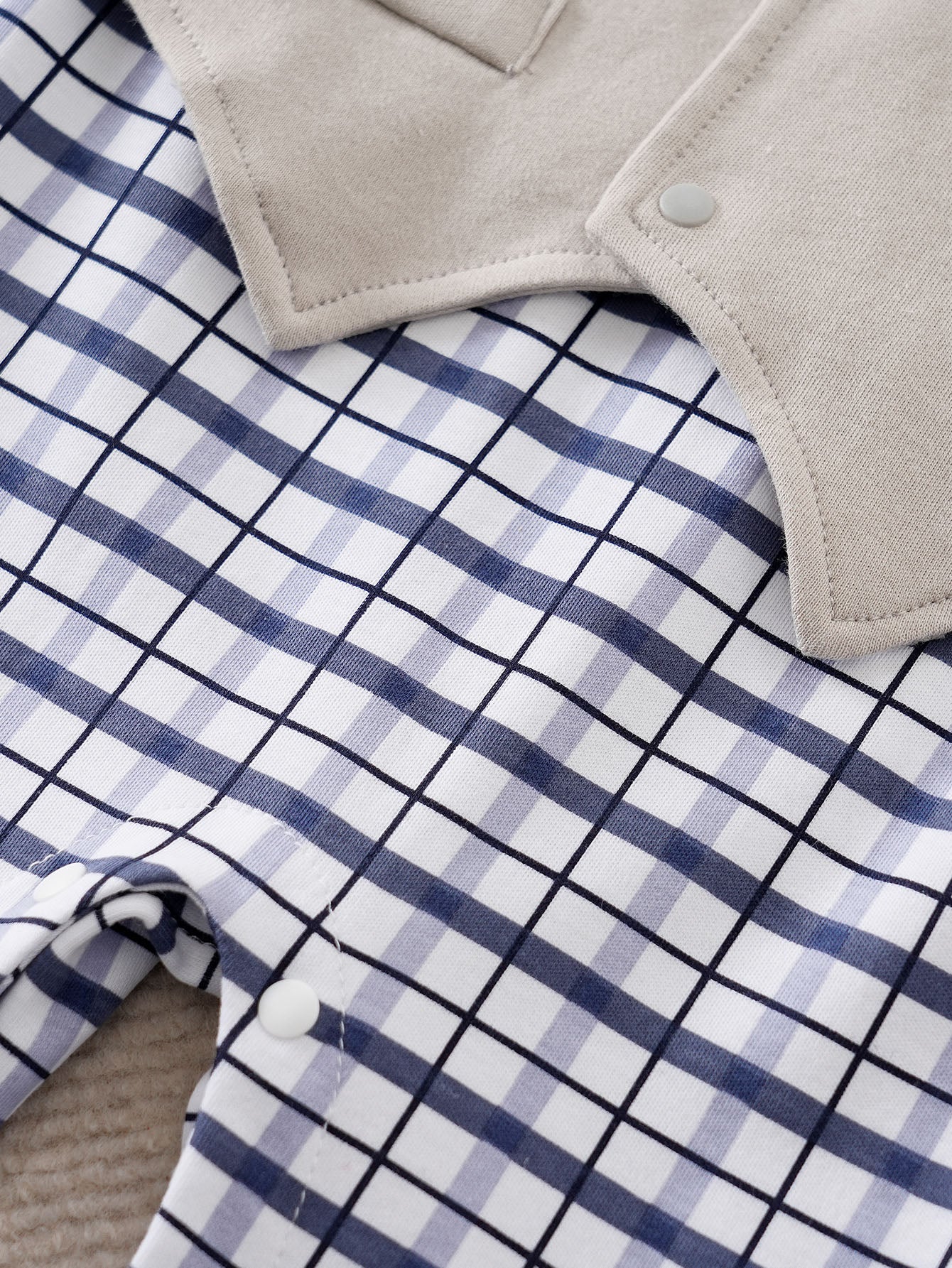 Infant Boys Grey Checked Cotton Rompers