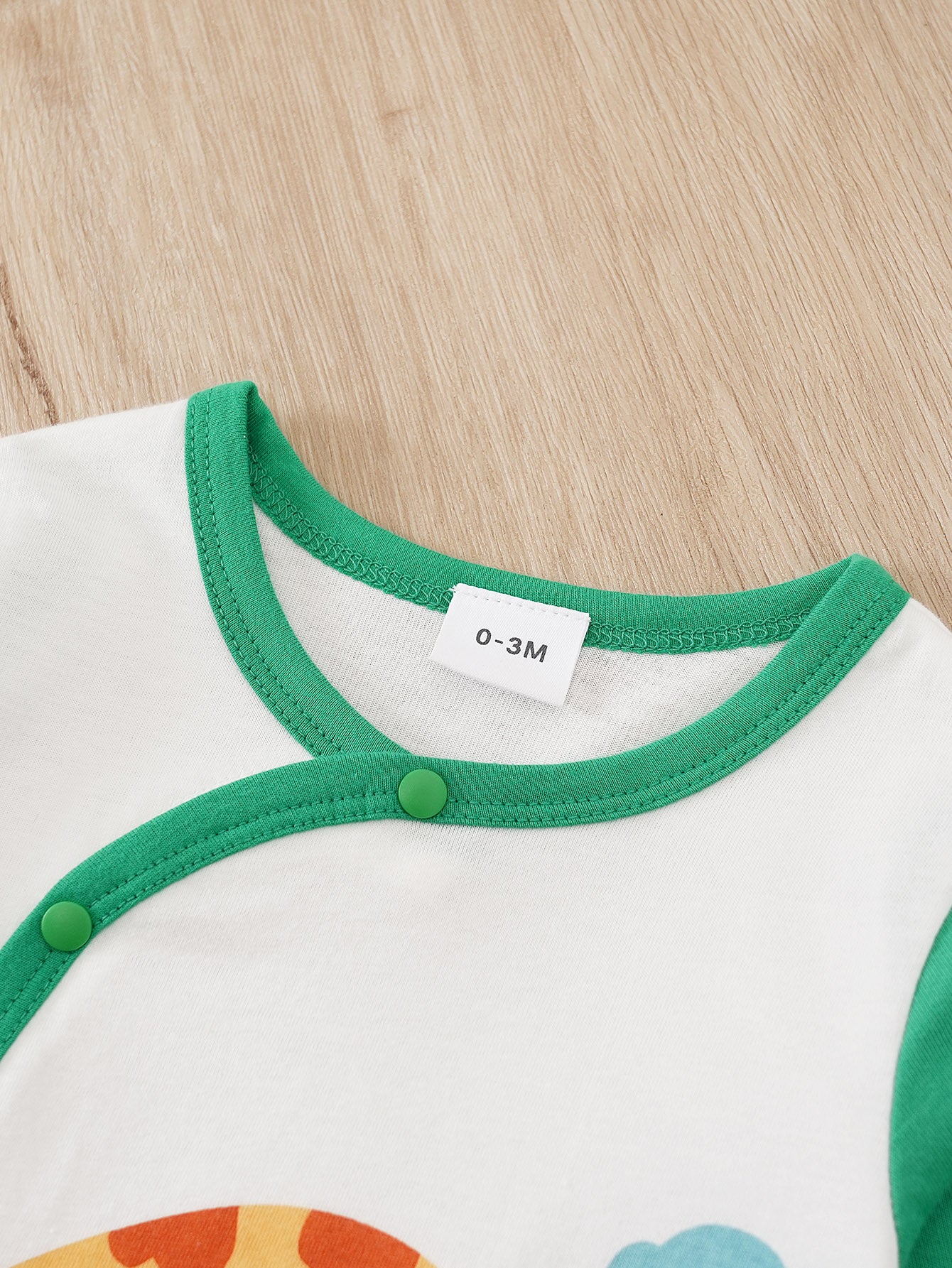 Infants Kids Green & White Graphic Printed Pure Cotton Rompers