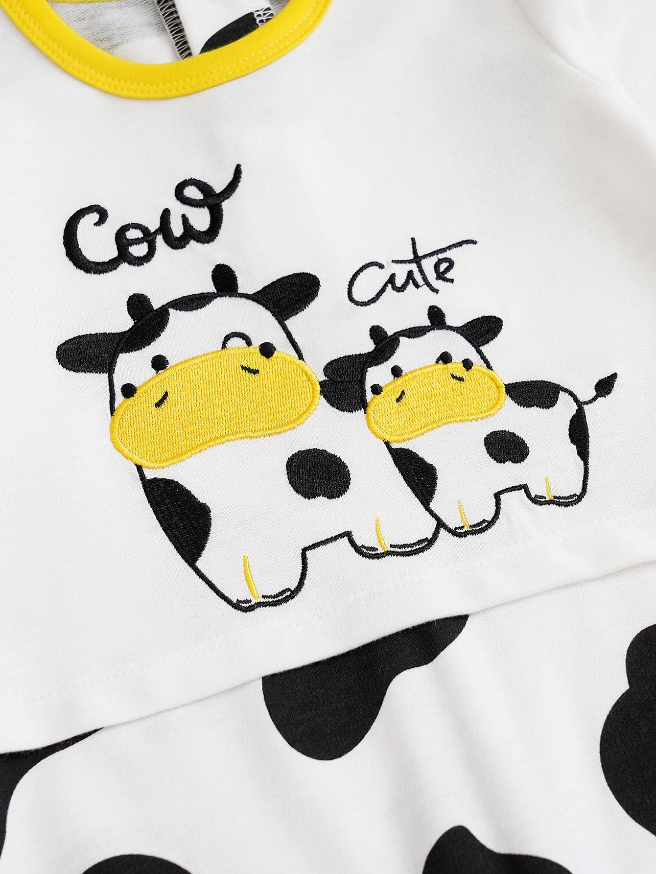 Infants Kids White & Black Printed Cotton Rompers