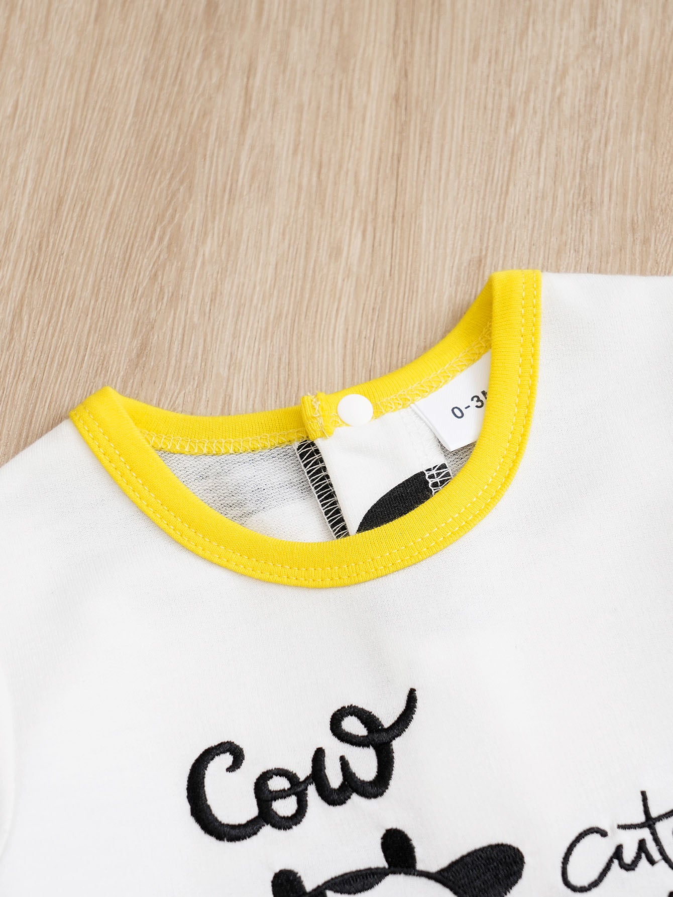 Infants Kids White & Black Printed Cotton Rompers