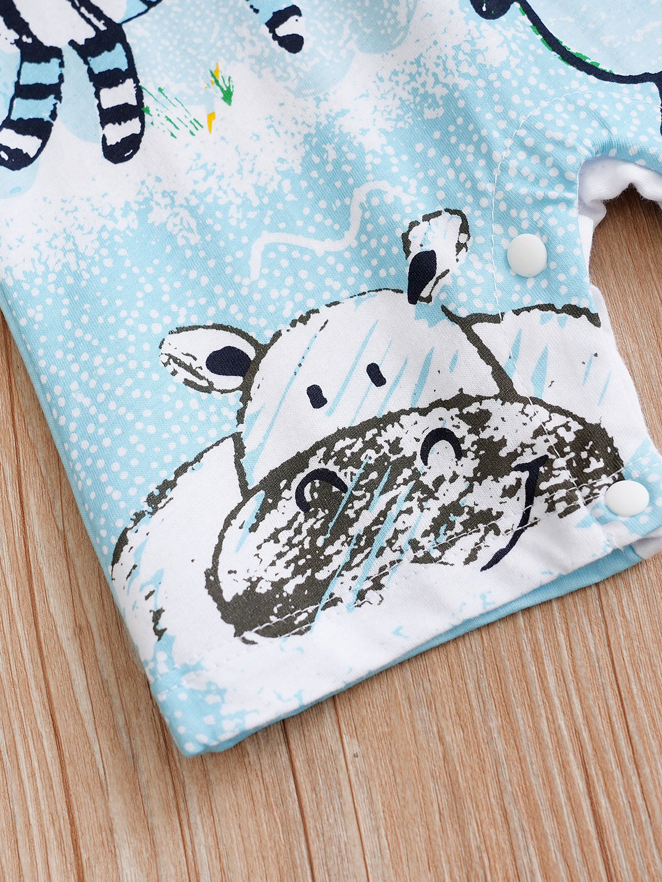 Infants White Printed Pure Cotton Romper