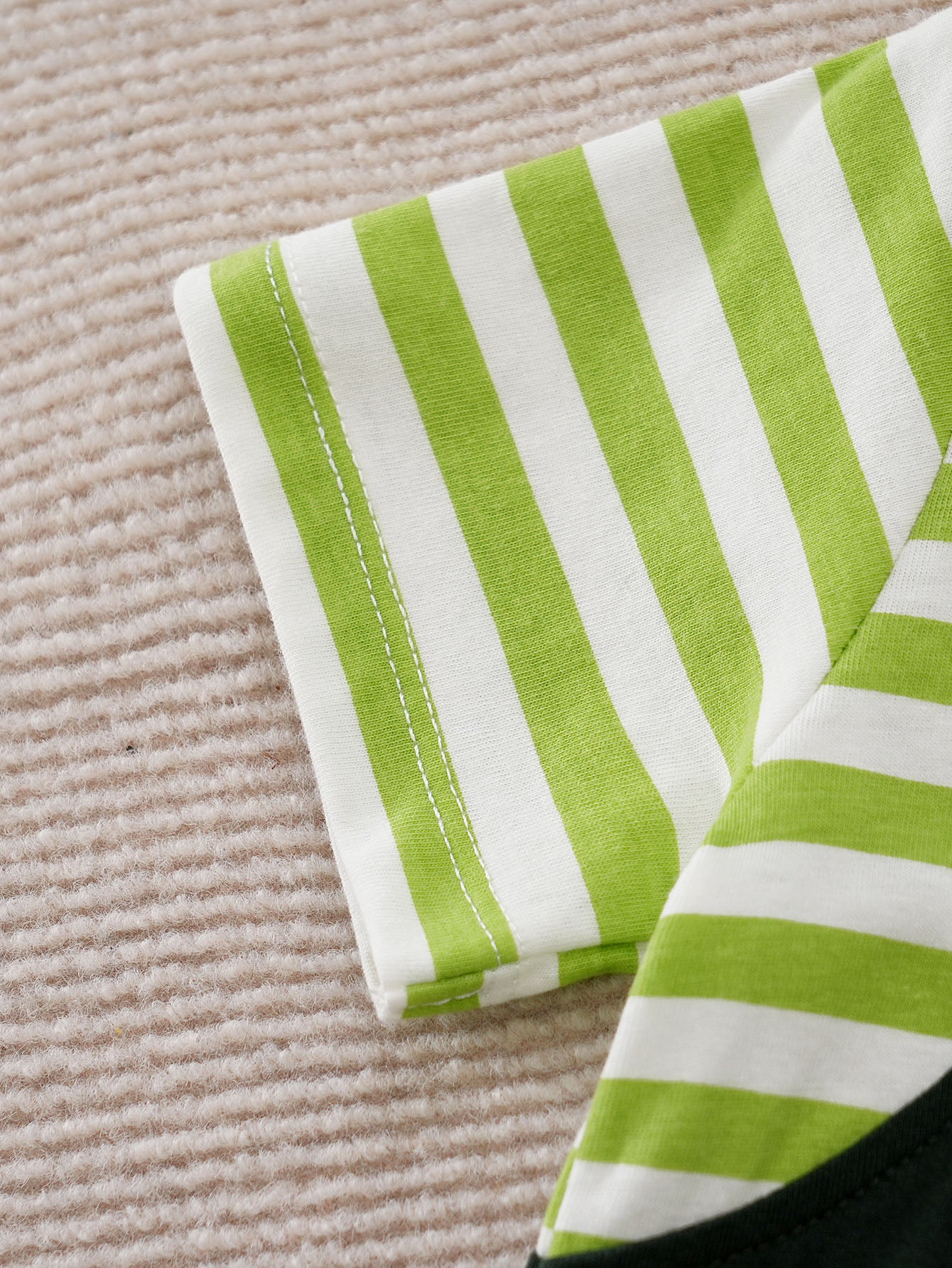 Infants Green Printed Pure Cotton Rompers