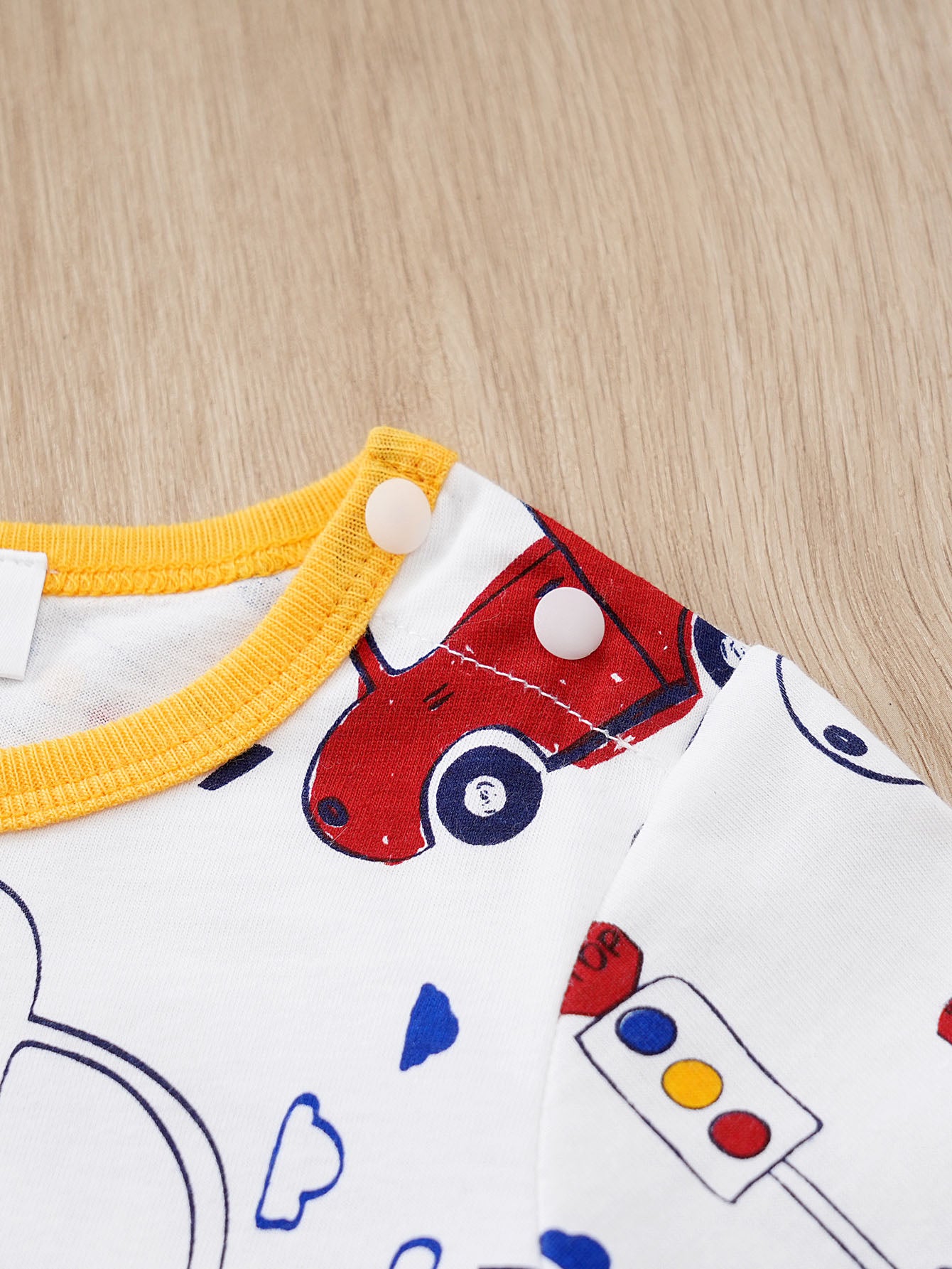 Infant Boys White Conversational Printed Pure Cotton Rompers