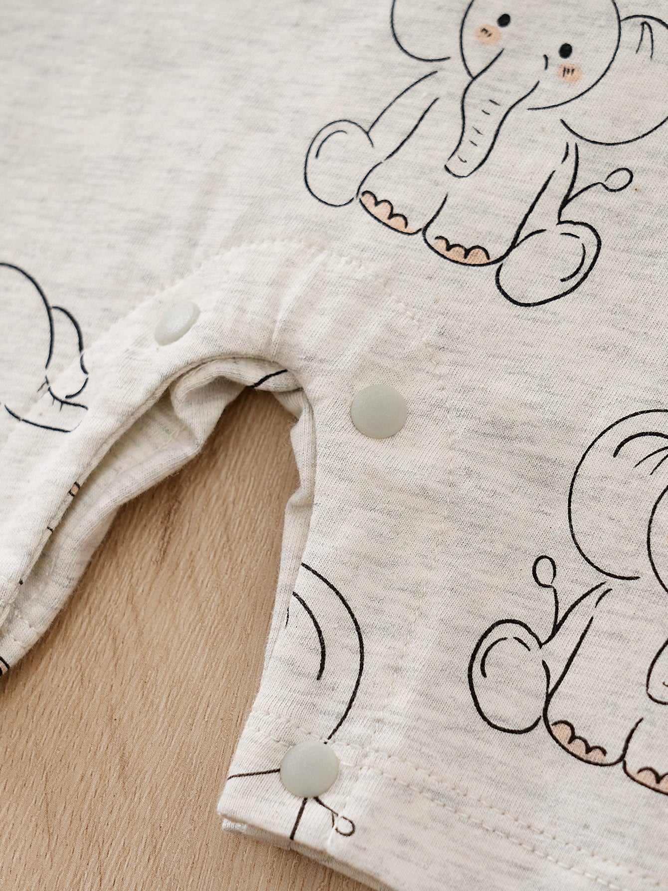 Infants Grey Printed Pure Cotton Romper