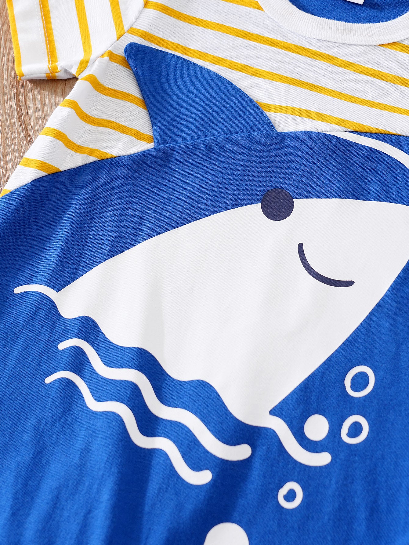 Infant Boys Blue & Yellow Graphic Printed Round Neck Cotton Rompers
