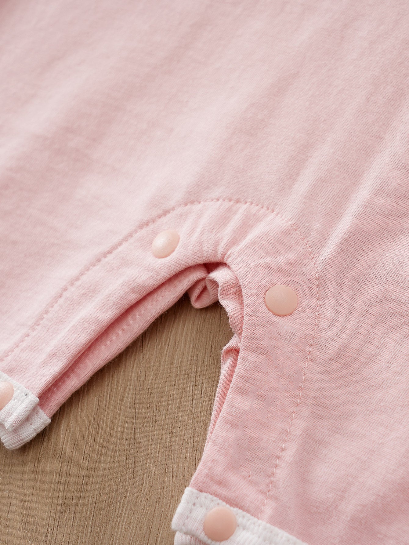 Infant Girls Pink Graphic Printed Cotton Rompers