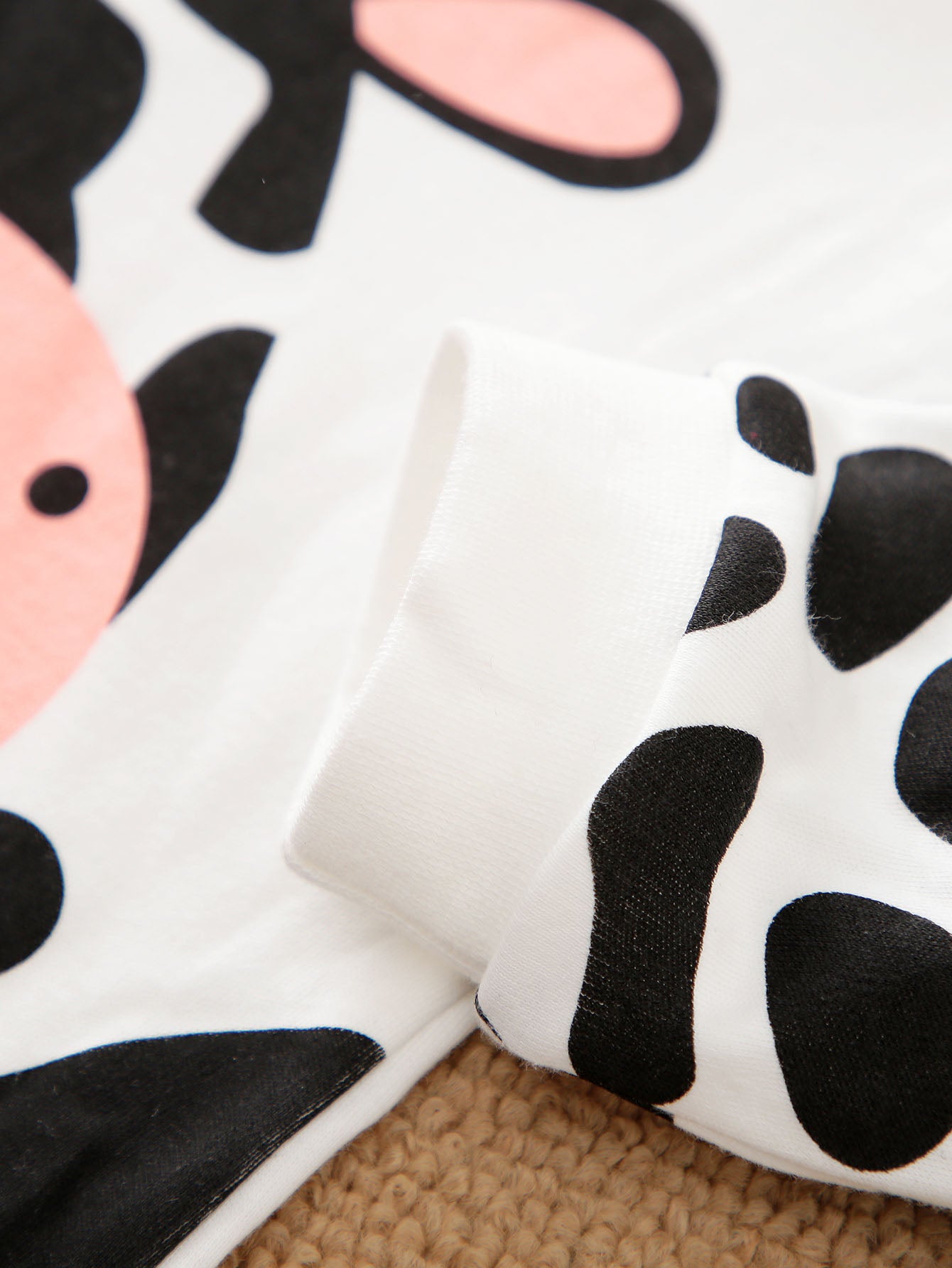 Infant White Graphic Printed Cotton Rompers