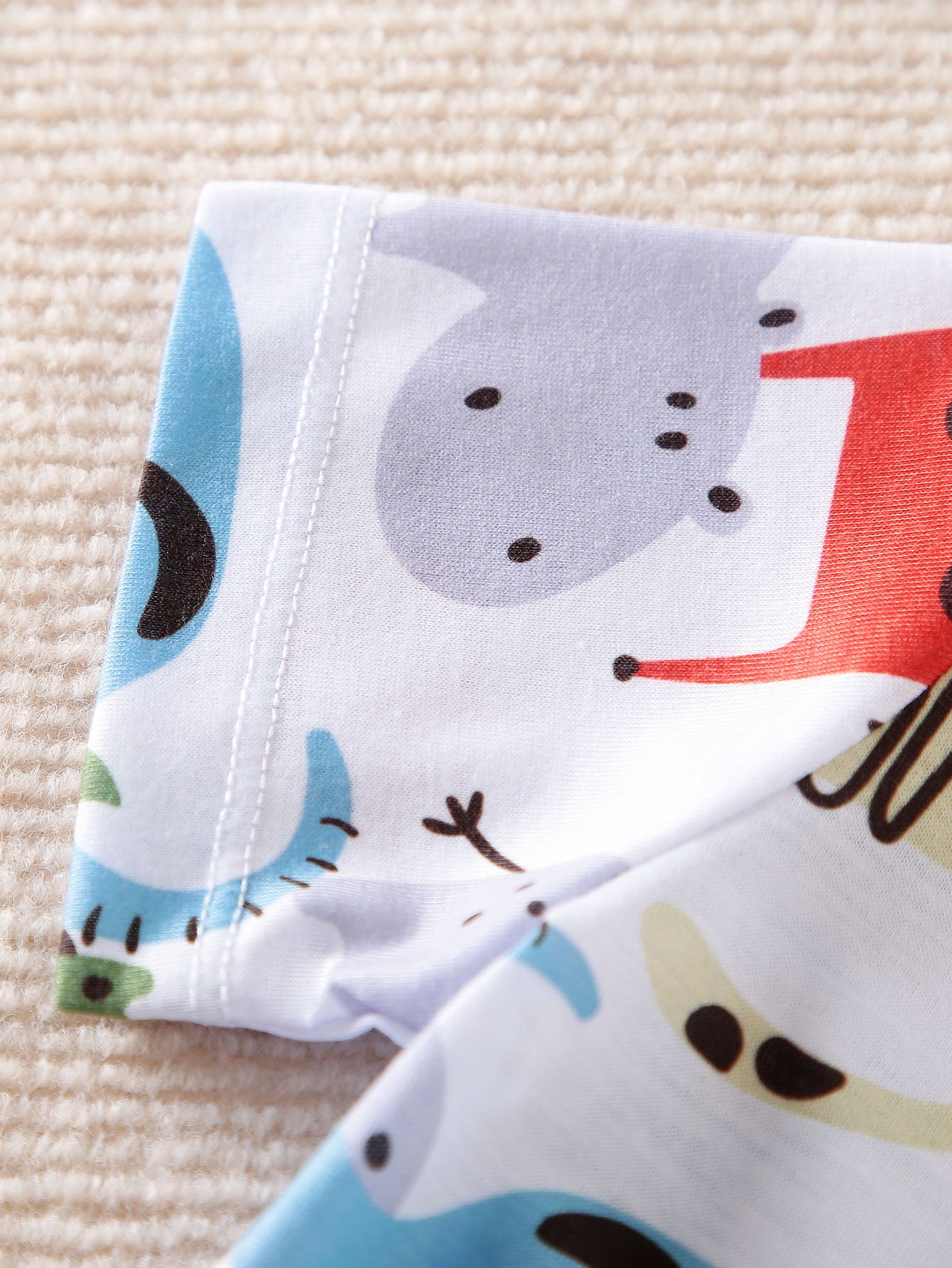 Boys White & Blue Printed Pure Cotton T-shirt with Shorts