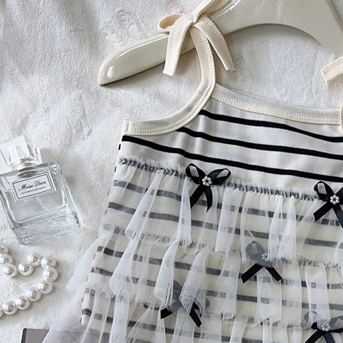 Girls Striped Shoulder Straps Top With Trousers