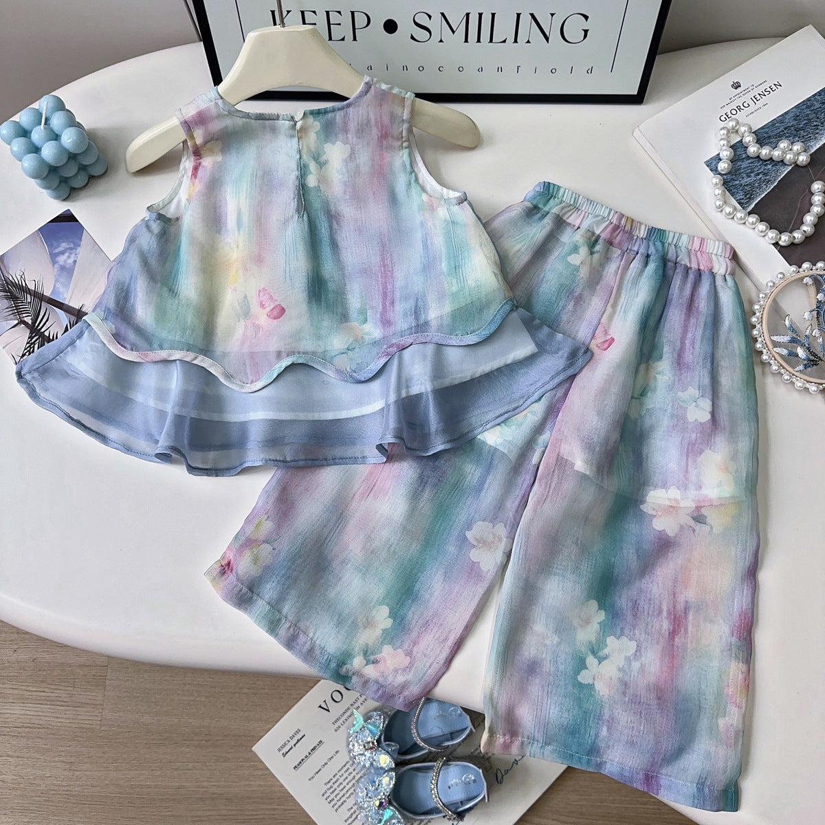Girls Dyed Round Neck Top With Trousers
