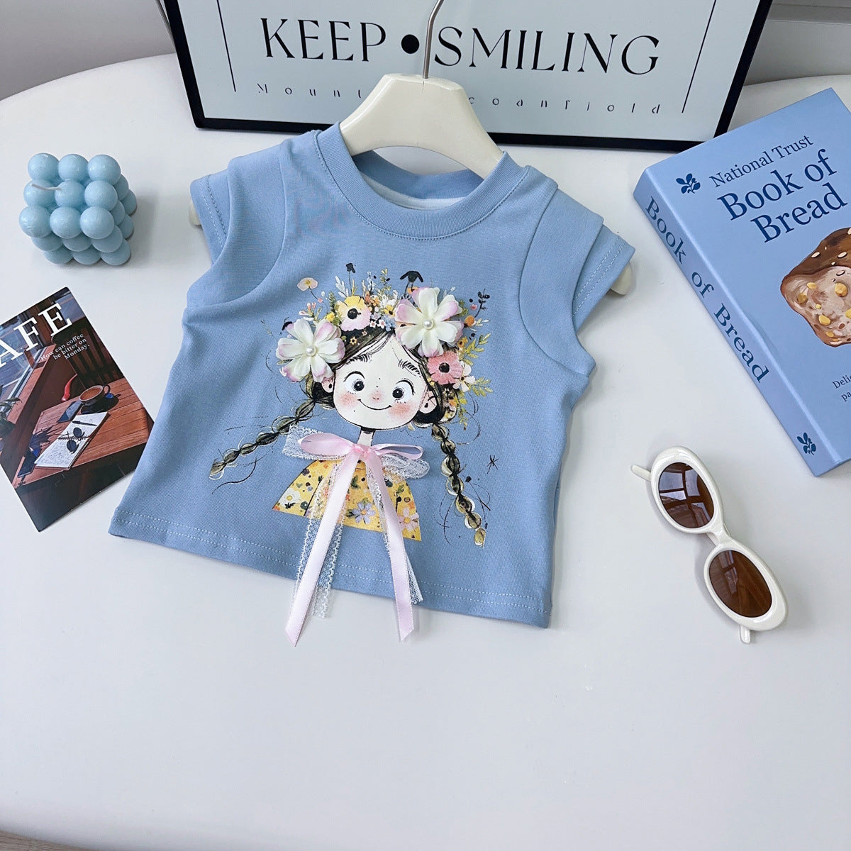Girls Printed Short Sleeves T-shirt With Shorts