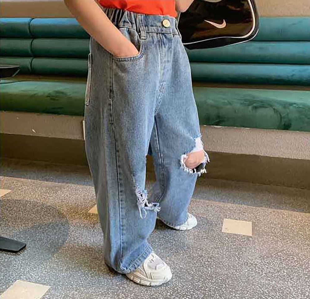 Girls Relaxed Fit Slash Knee Light Fade Jeans