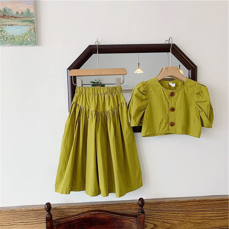 Solid Top and Capris Set