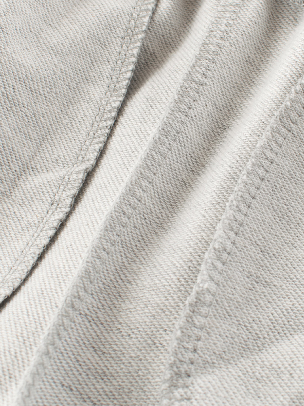 Boys Mid Rise Regular Fit Chino Shorts