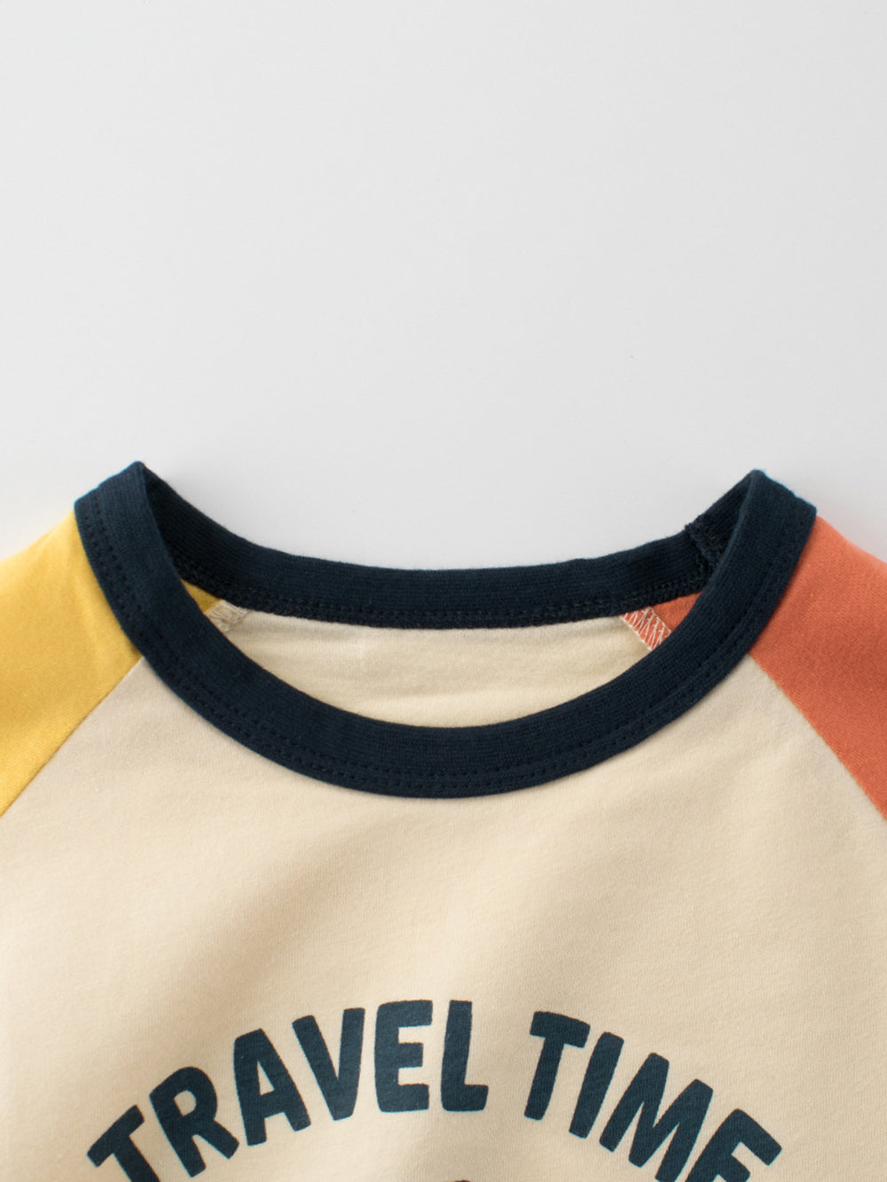 Boys Graphic Printed Round Neck Short Sleeves Cotton T-shirt