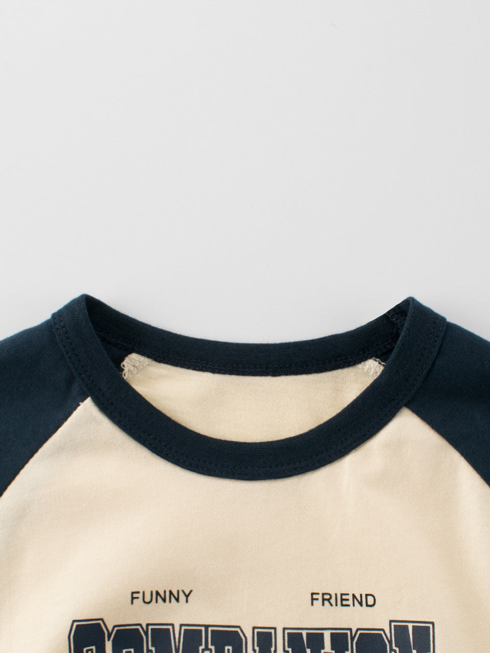 Boys Graphic Colourblocked Regular Fit T-shirt