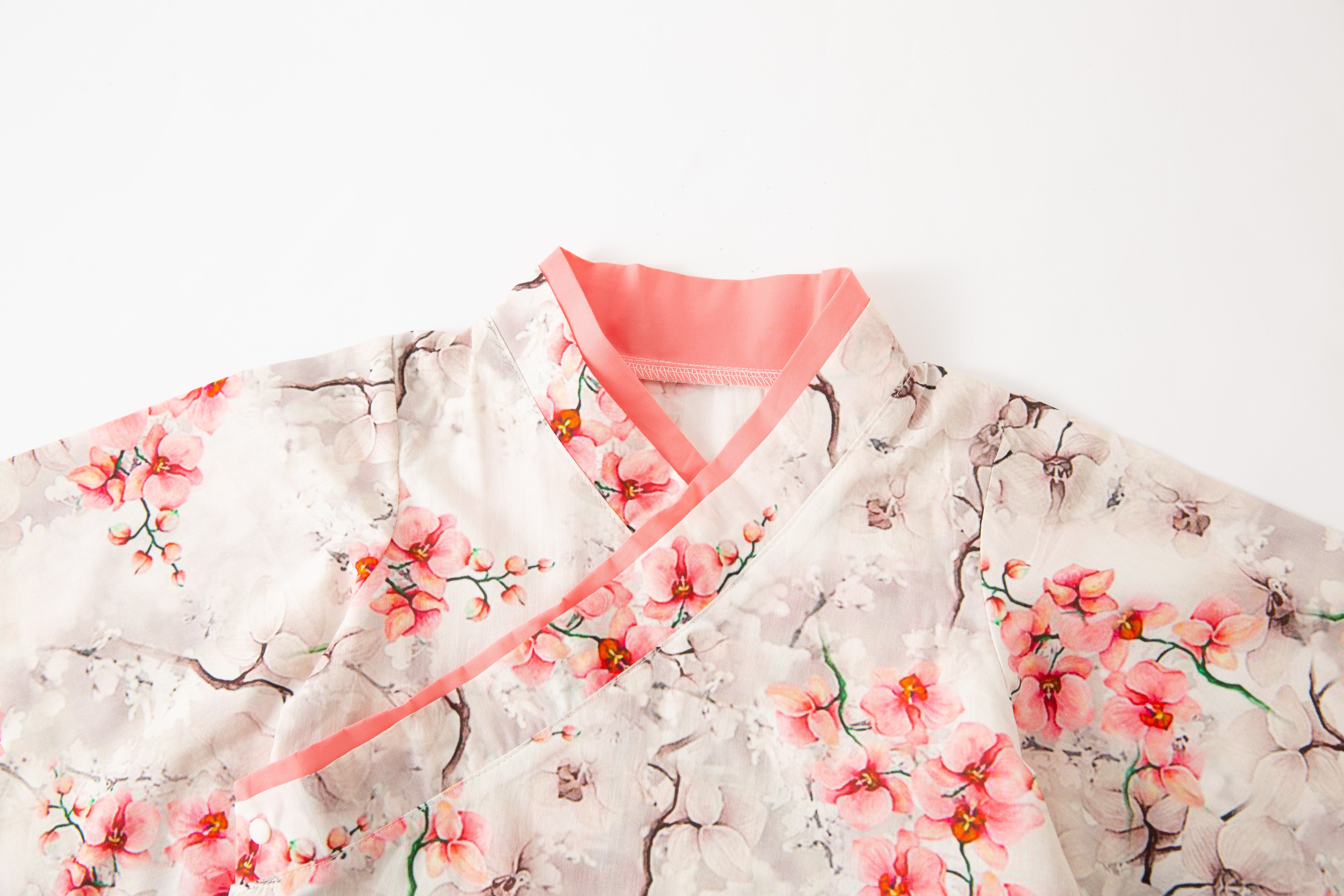 Girls Floral Printed Pure Cotton Top With Shorts