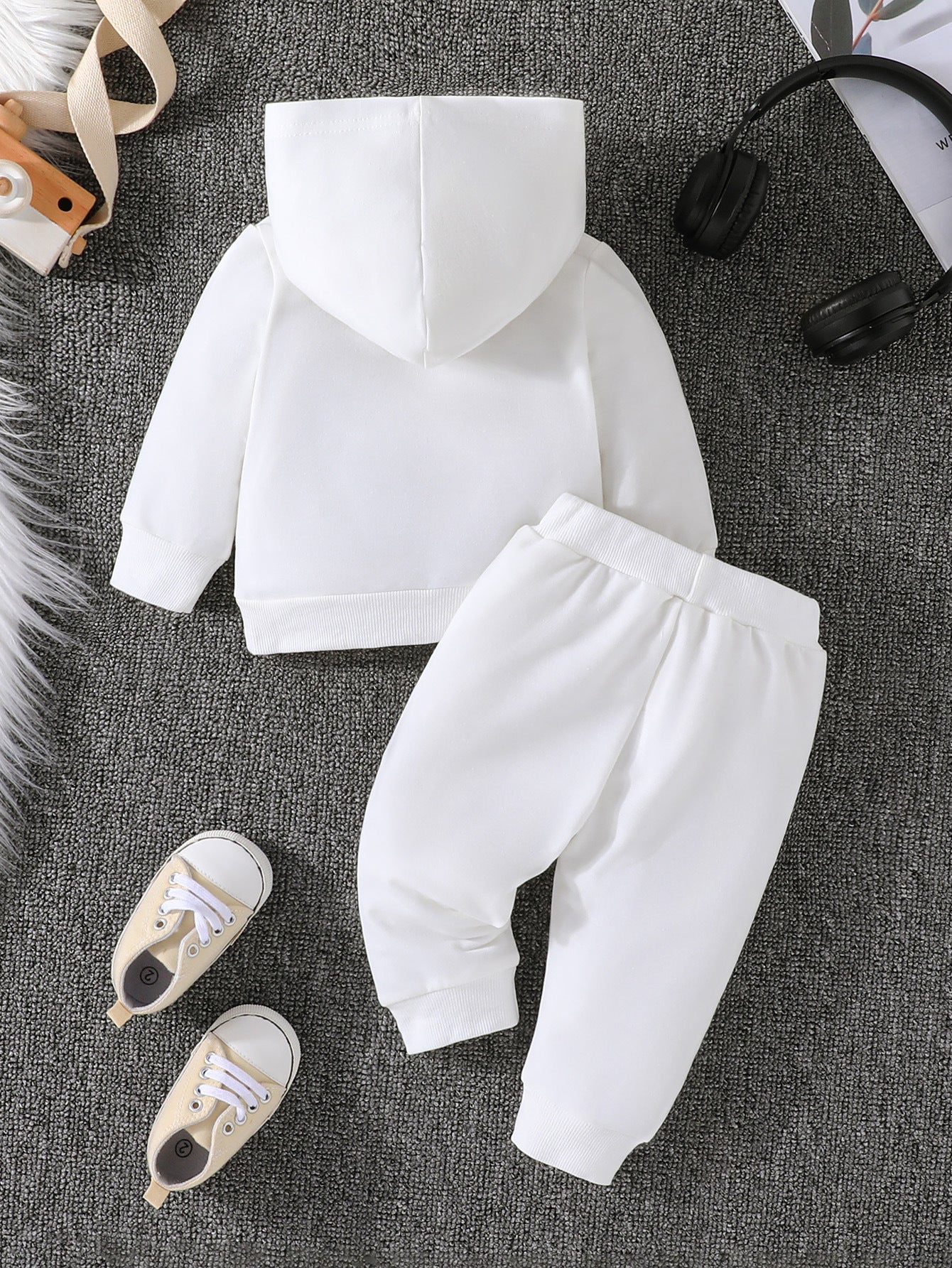 White Kids Printed Sweatshirt with Pyjamas