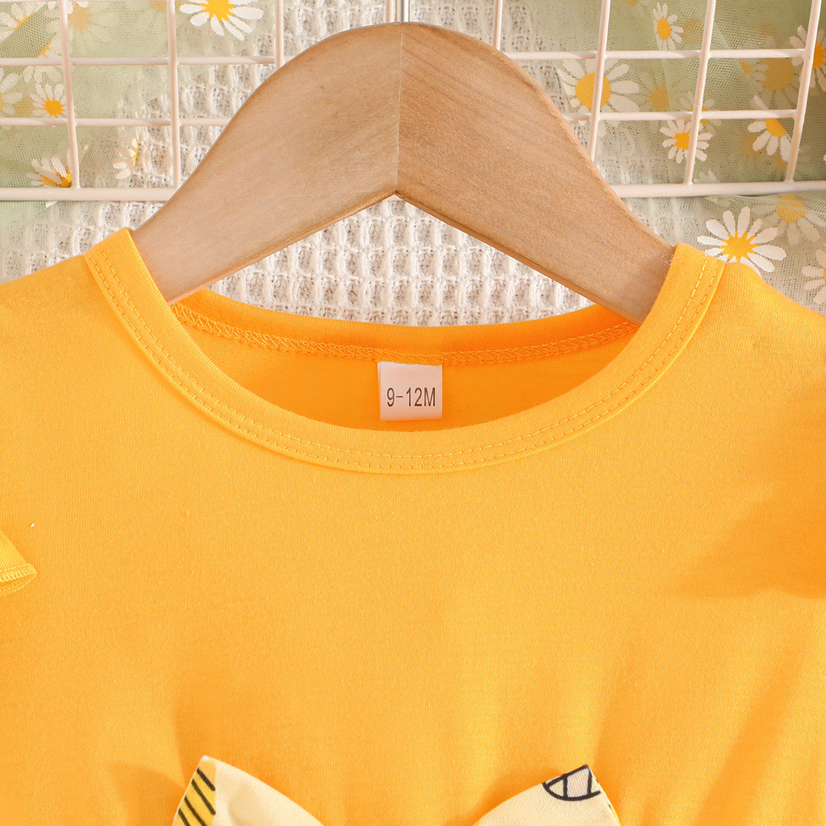 Girls Solid Top with Printed Trousers
