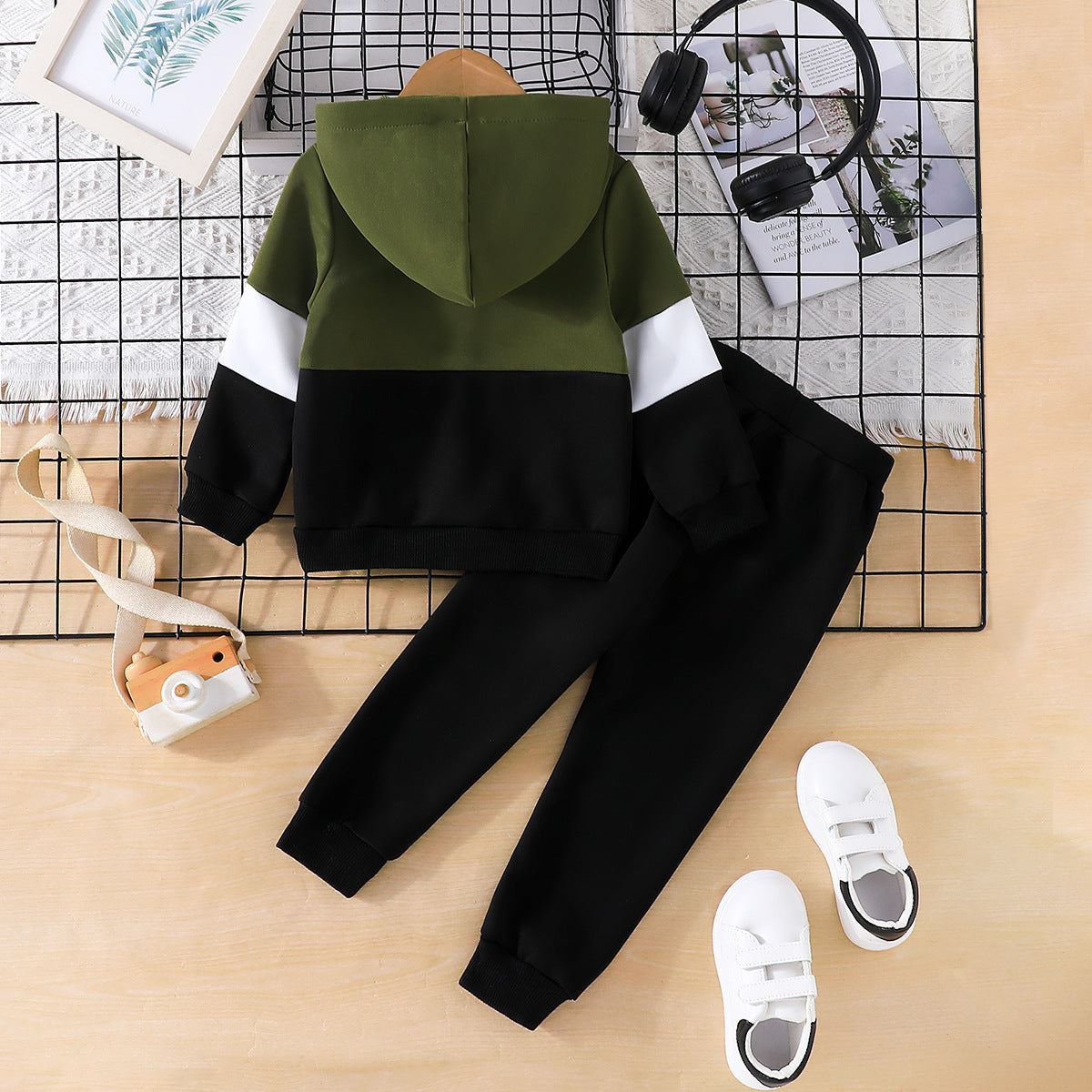 Boys Green & Black Colourblocked Hooded T-shirt with Pyjamas