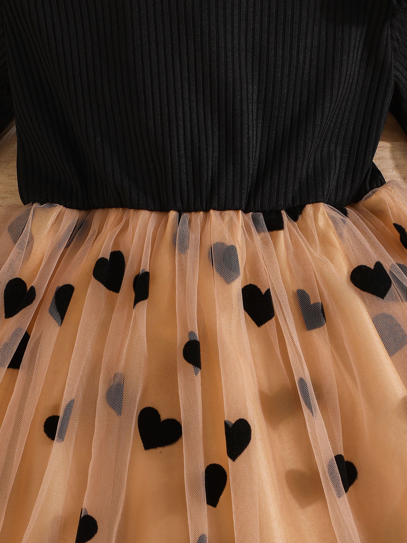 Beige & Black Girls Conversational Printed Puff Sleeve Fit & Flare Dress
