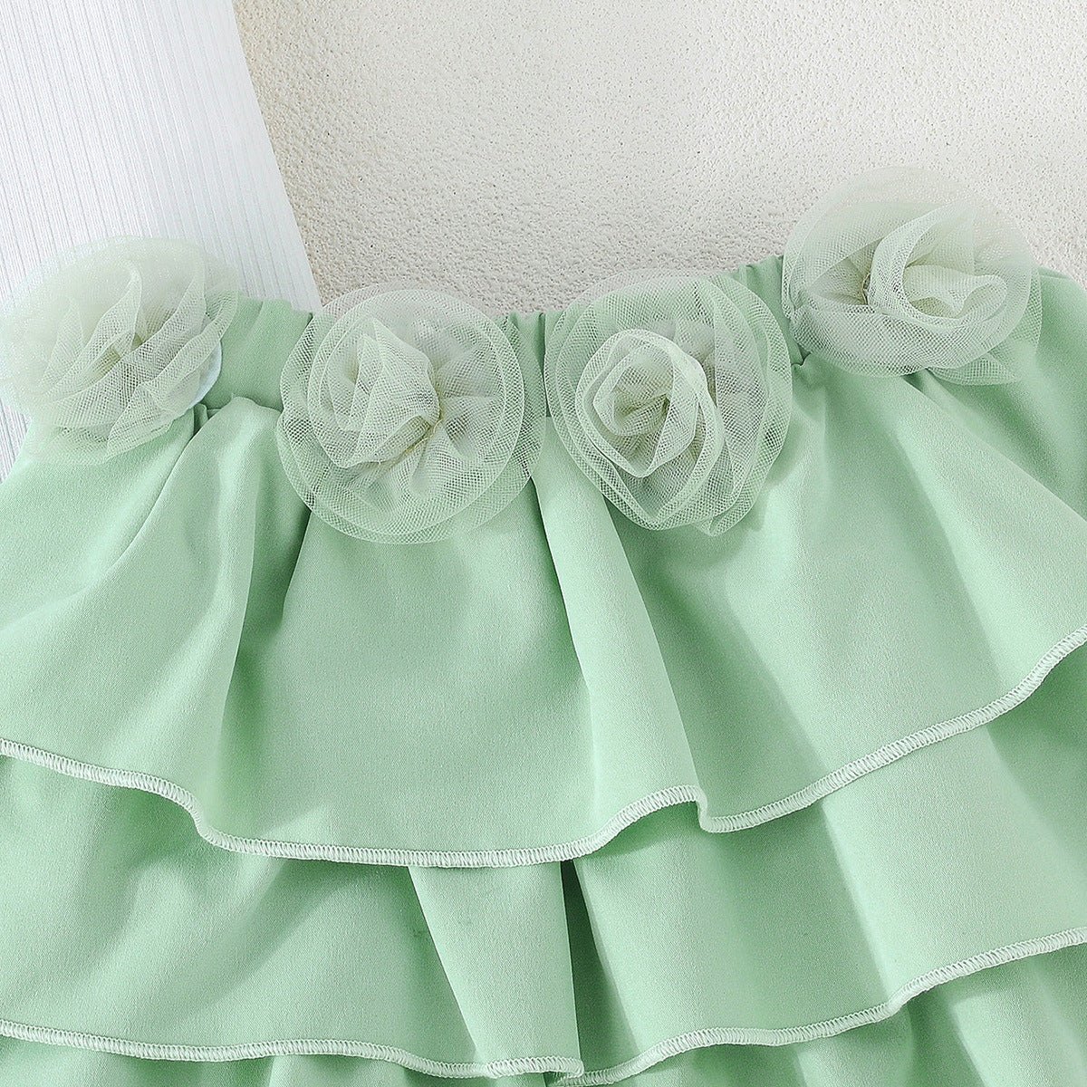 Girls Round Neck Flared Sleeves Top With Skirt