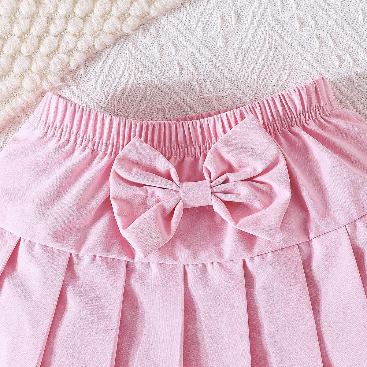 Girls Round Neck Puffed Sleeves Top With Skirt