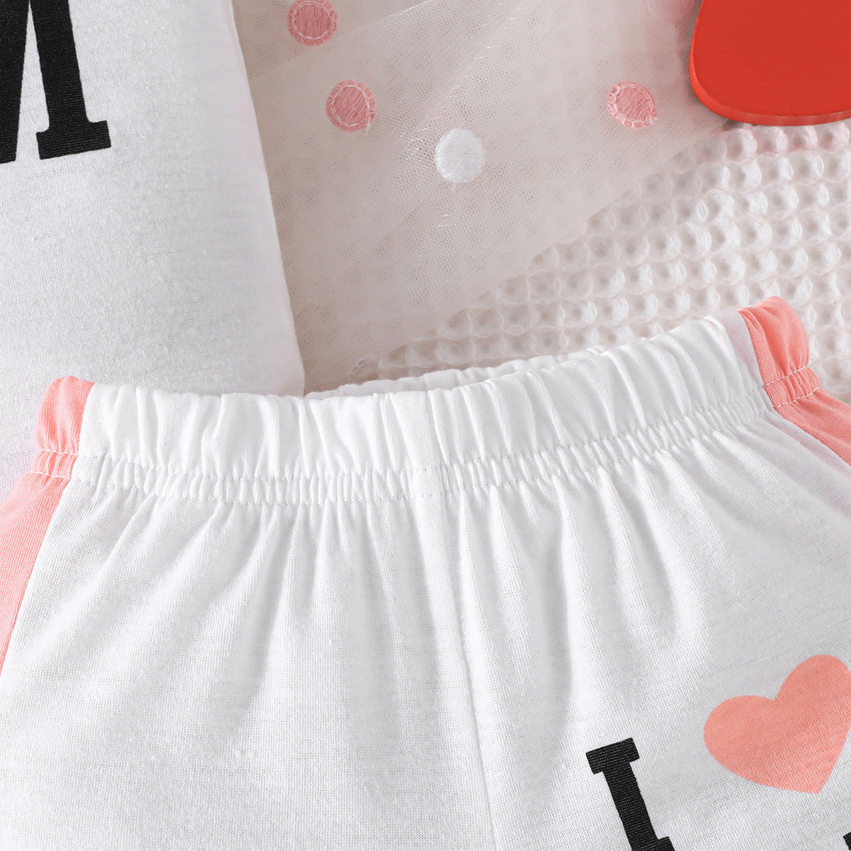 Girls Printed Round Neck T-shirt With Shorts