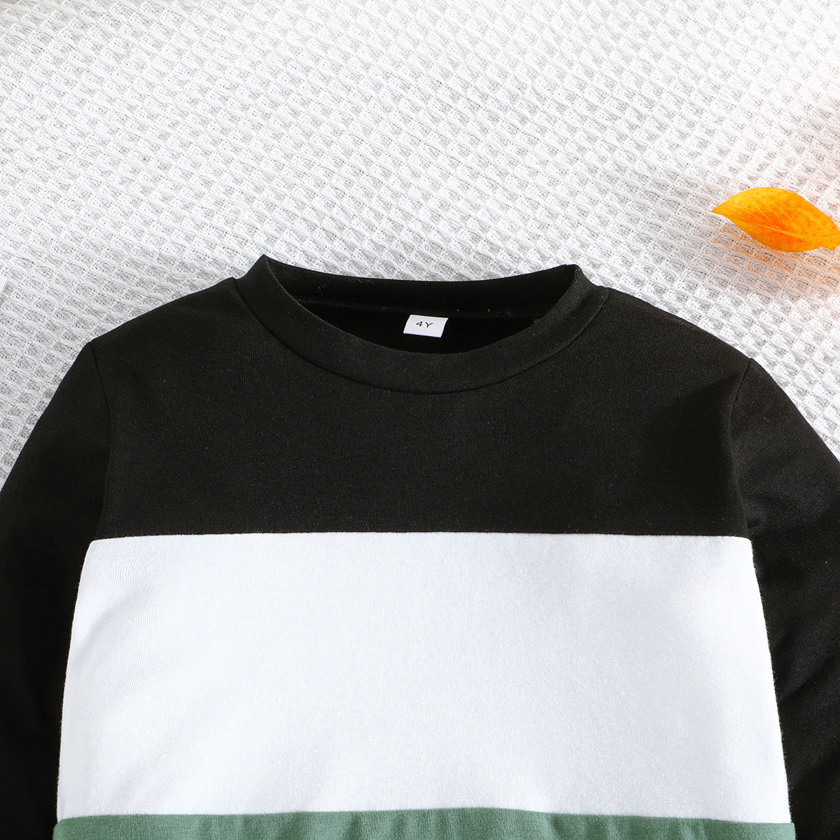 Green Boys Colourblocked Sweatshirt with Pyjamas