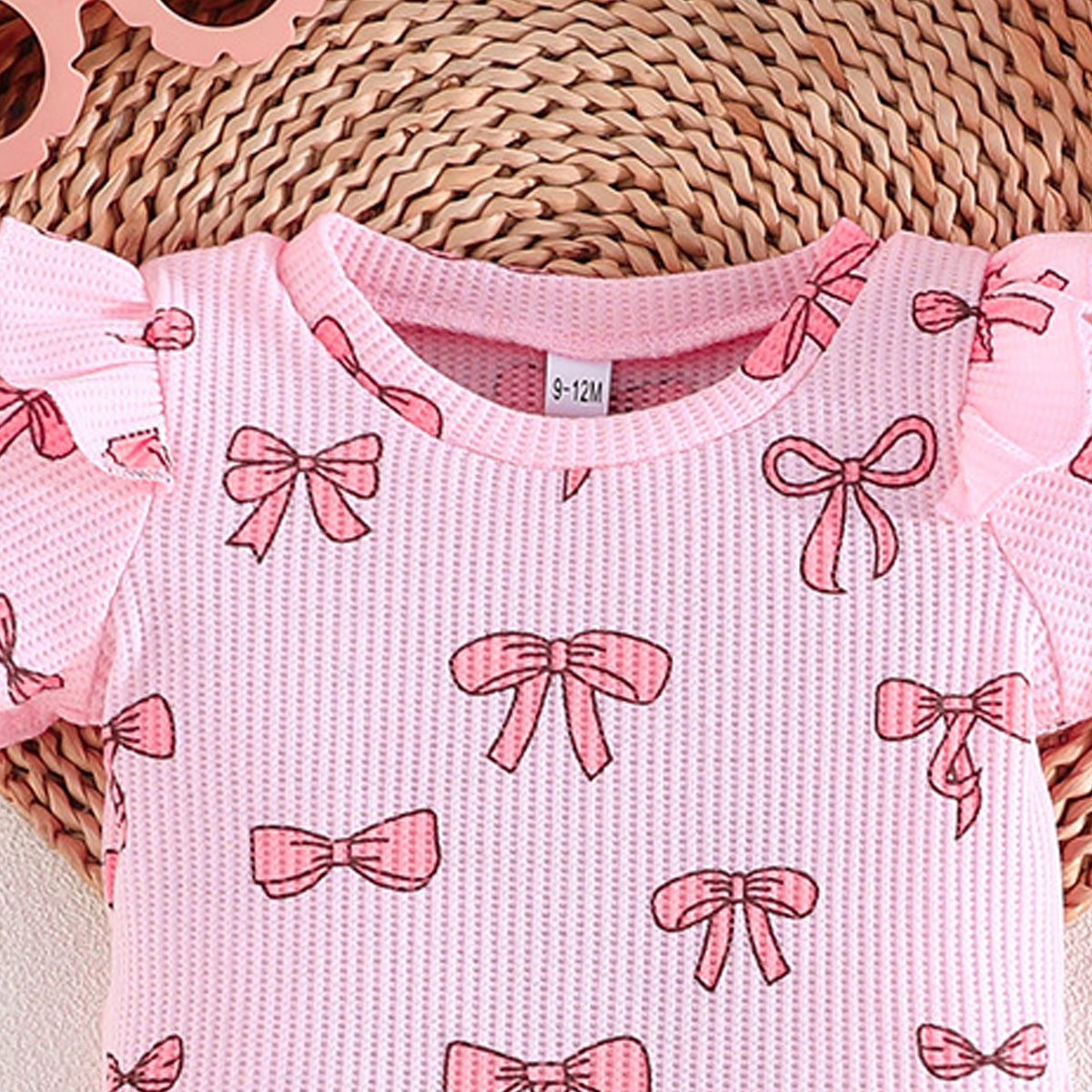 Girls Printed Short Sleeves T-shirt With Shorts