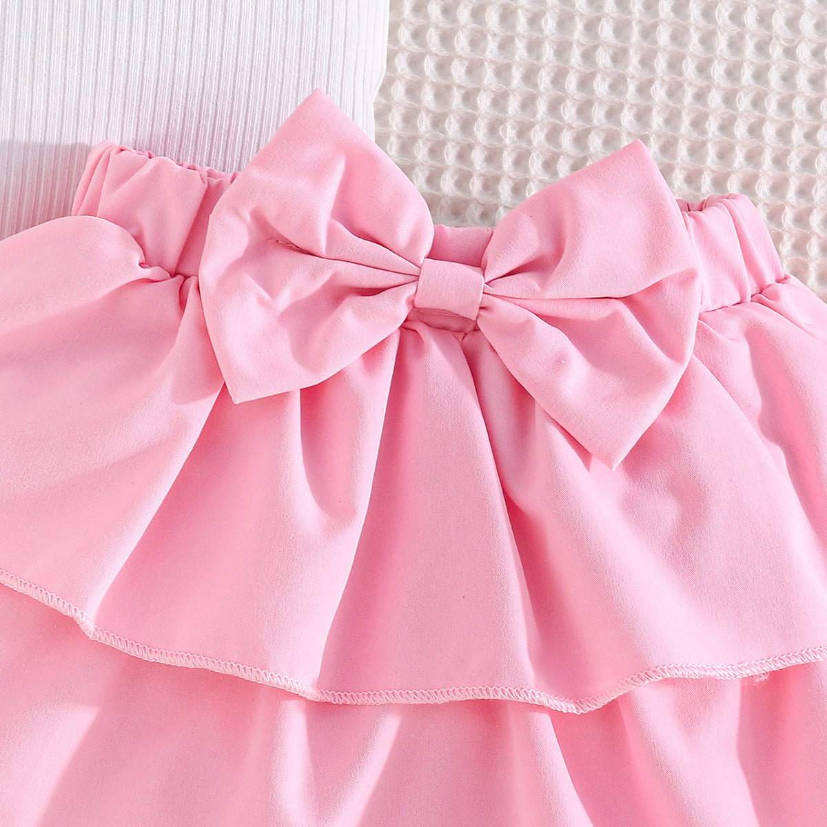 Girls Embellished Sleeveless Top With Skirt