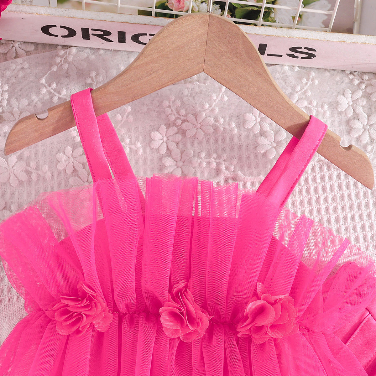 Girls Sleeveless Shoulder Straps Top With Palazzos