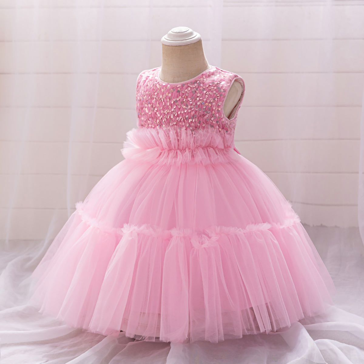 Girls Ruffled Balloon Dress