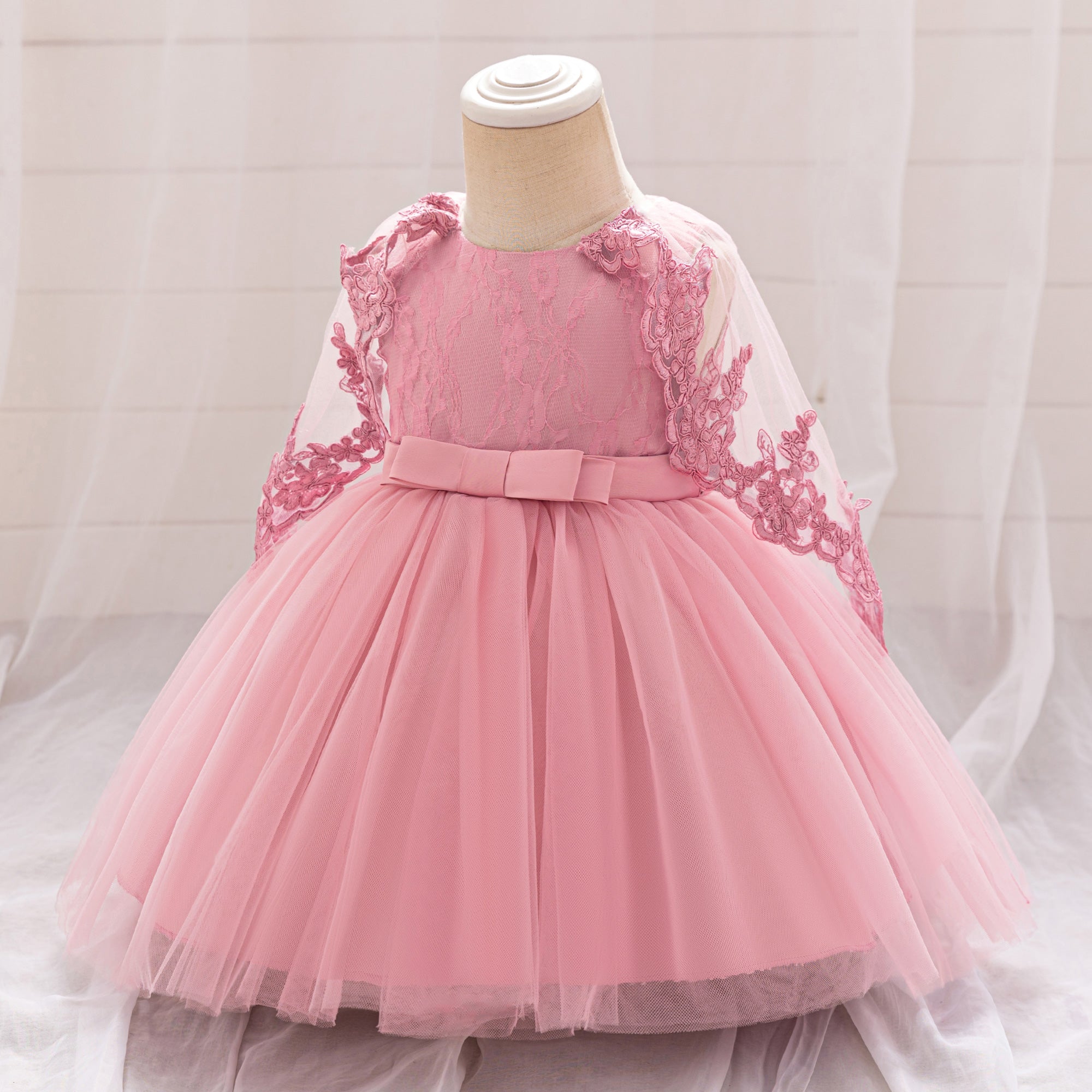 Applique Net Balloon Mini Dress