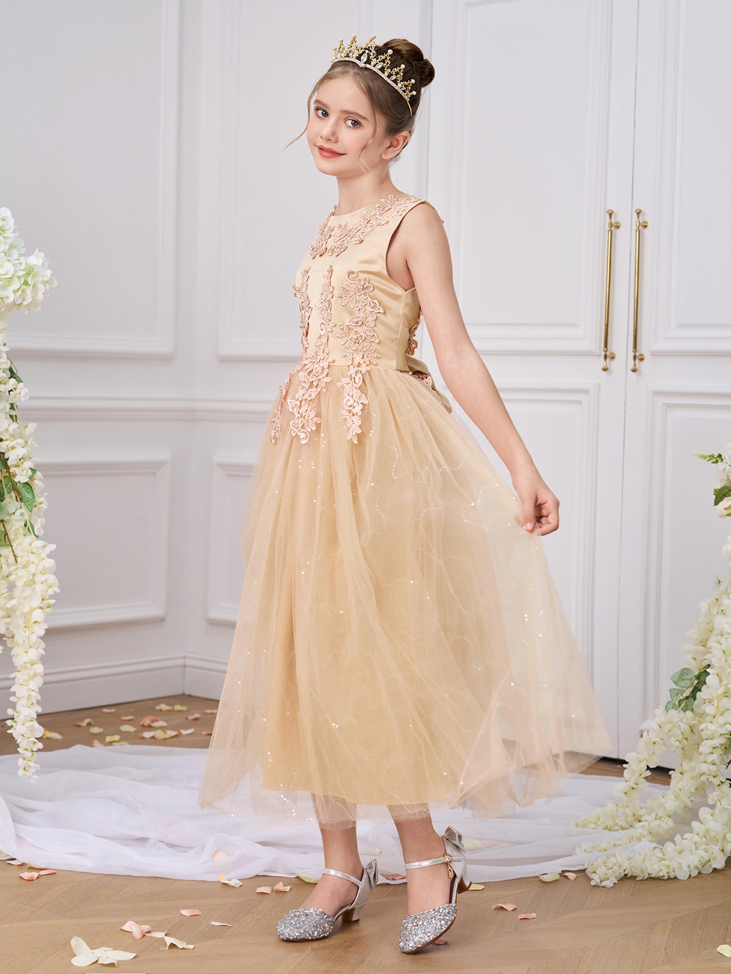 Girls Solid Round Neck Ruffles A-Line Dress
