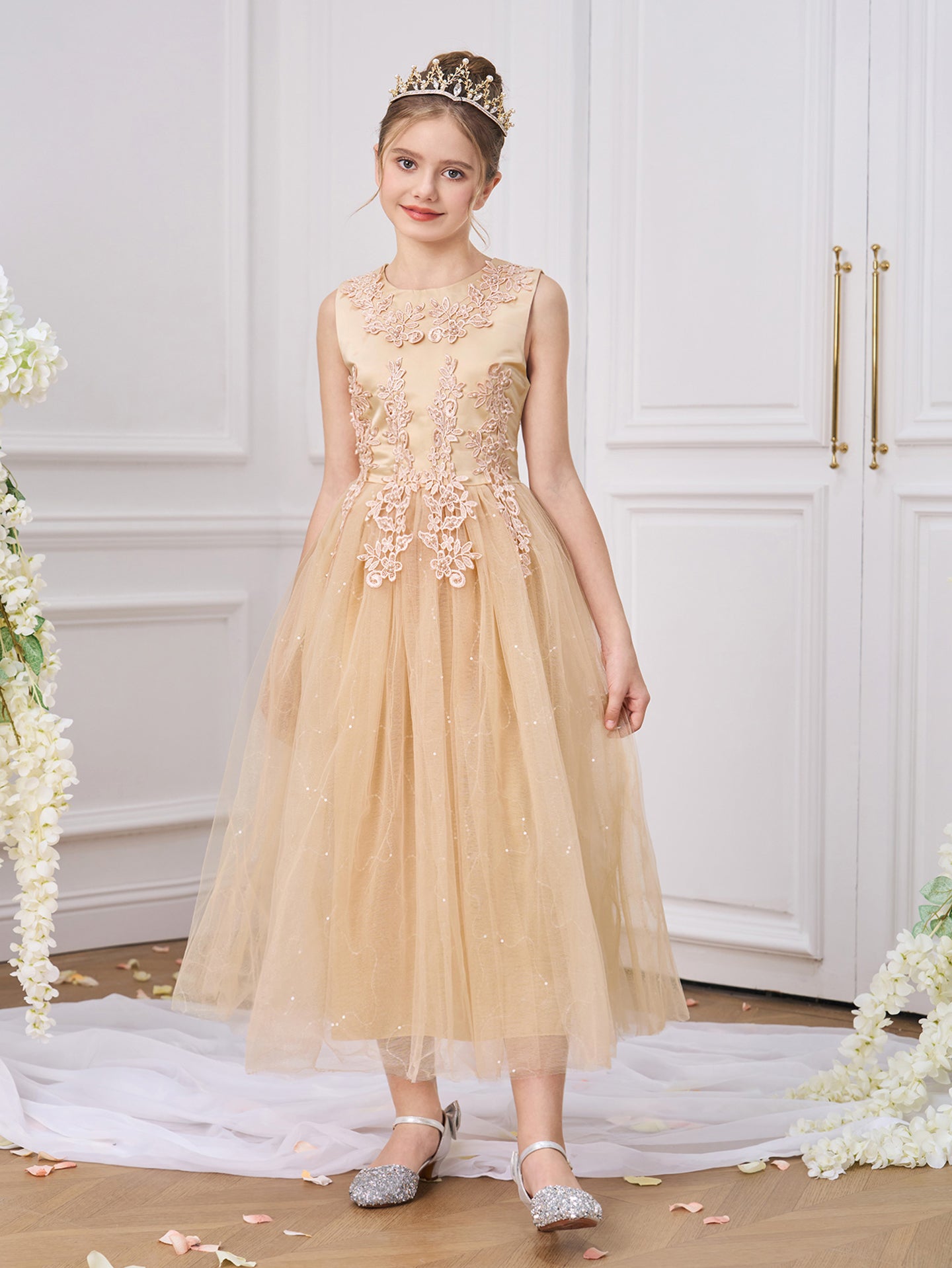 Girls Solid Round Neck Ruffles A-Line Dress