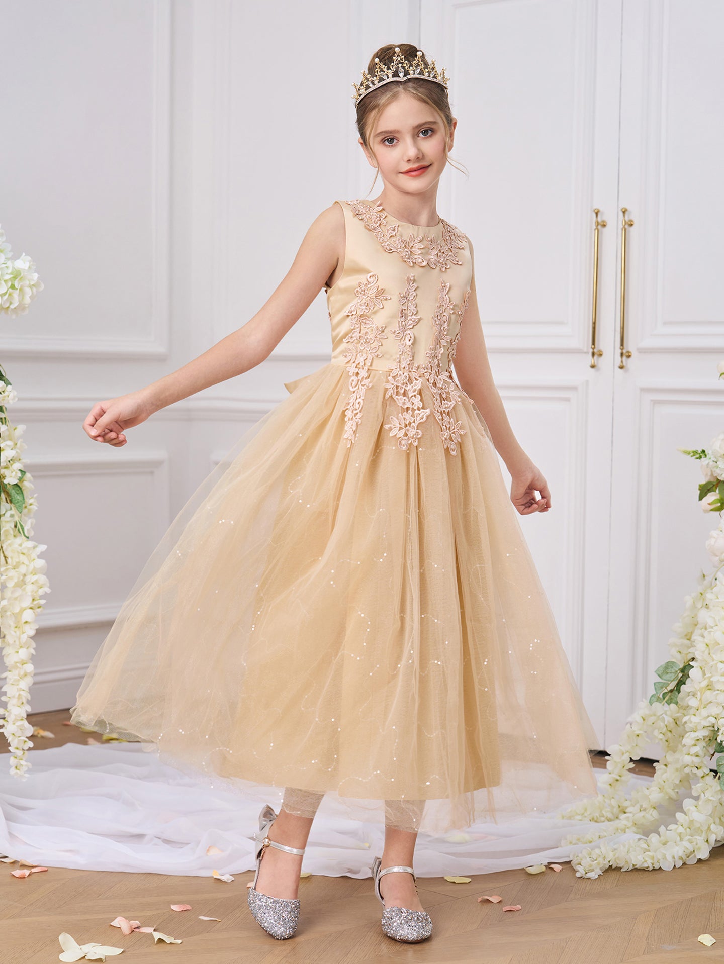 Girls Solid Round Neck Ruffles A-Line Dress