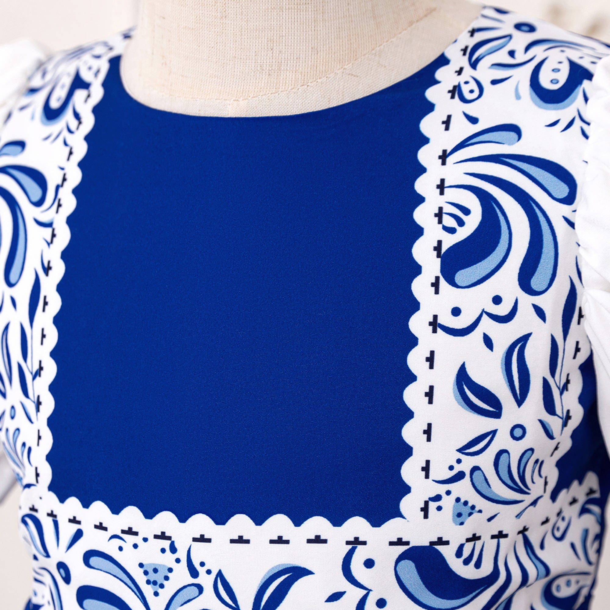 Girls Ethnic Motifs Print Applique Maxi Gown Dress