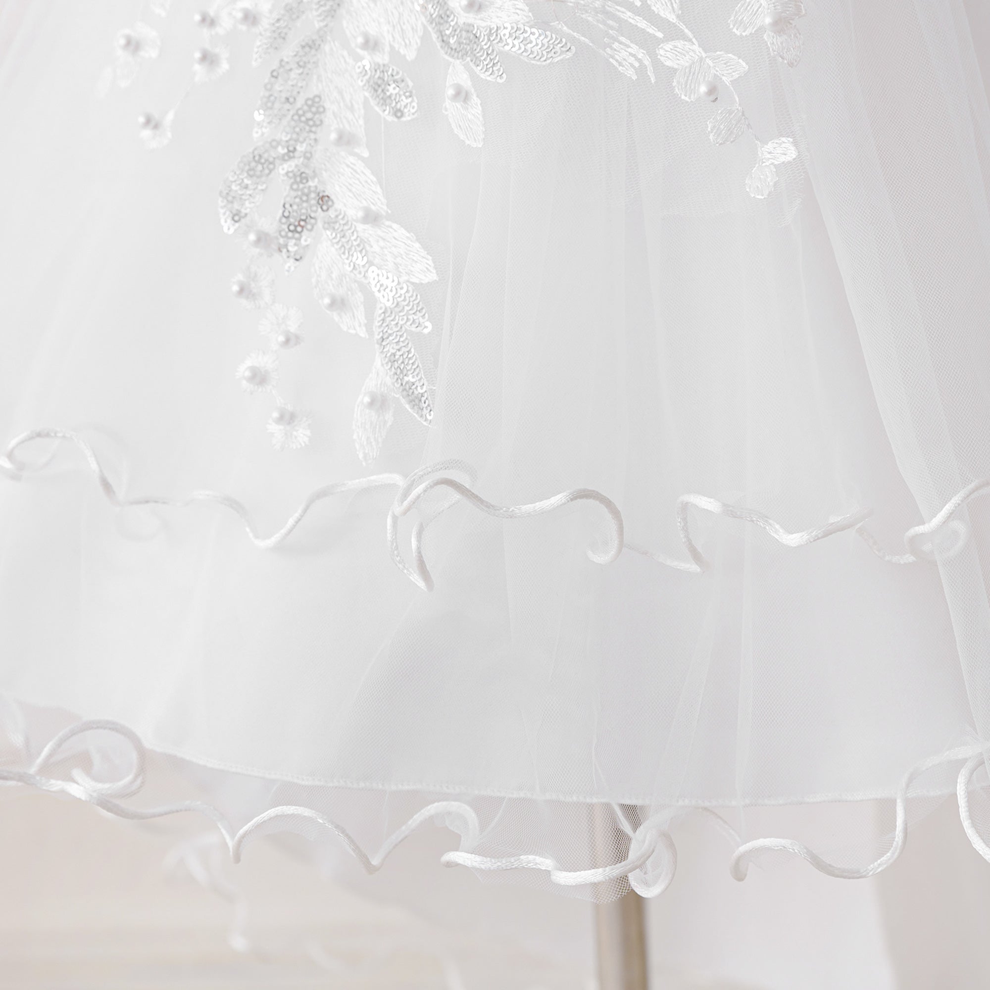 Applique Net Balloon Mini Dress